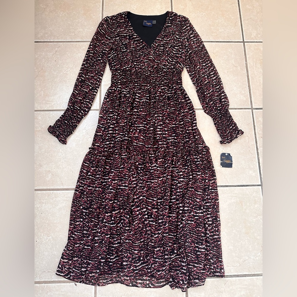 Brand new Midi dress with print. Size 2